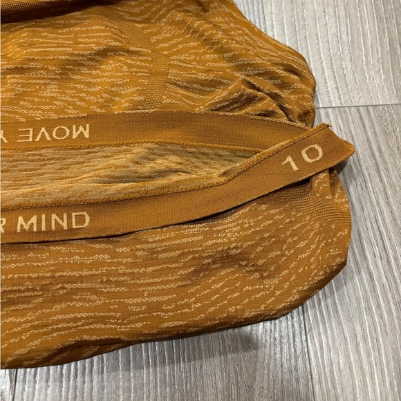 SOLD- Lululemon Size 10 Swiftly Top Tech Racerback 2.0 Race Length Copper Brown - Picture 9 of 10